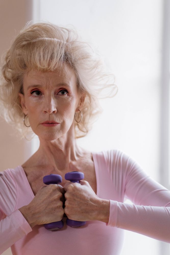 Creatine Helps Postmenopausal Women Gain Muscle and Strength, According to the Largest Meta-Analysis Ever Done