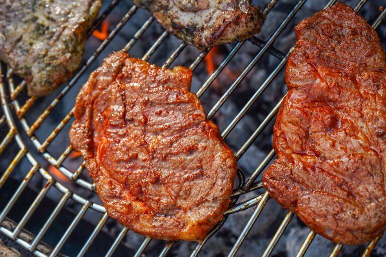 The Evidence Tying Red Meat to an Early Death Is Weaker Than It Looks