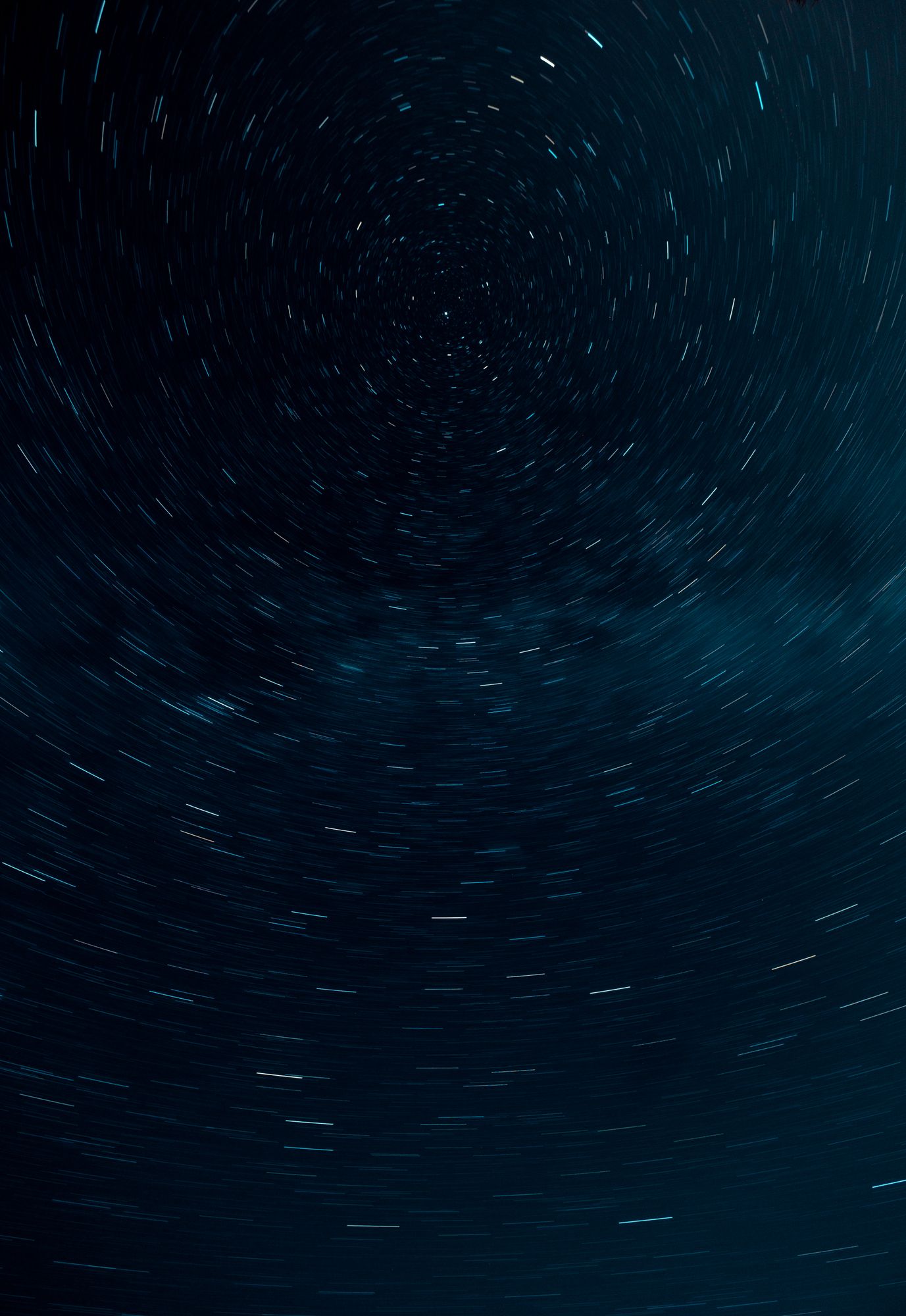 Stellar cruise control: old stars keep their speed, and the clock that measures their age stops